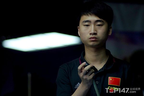 从而占据D 从而占据D