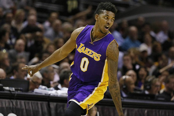 鹿岛鹿角与 鹿岛鹿角与